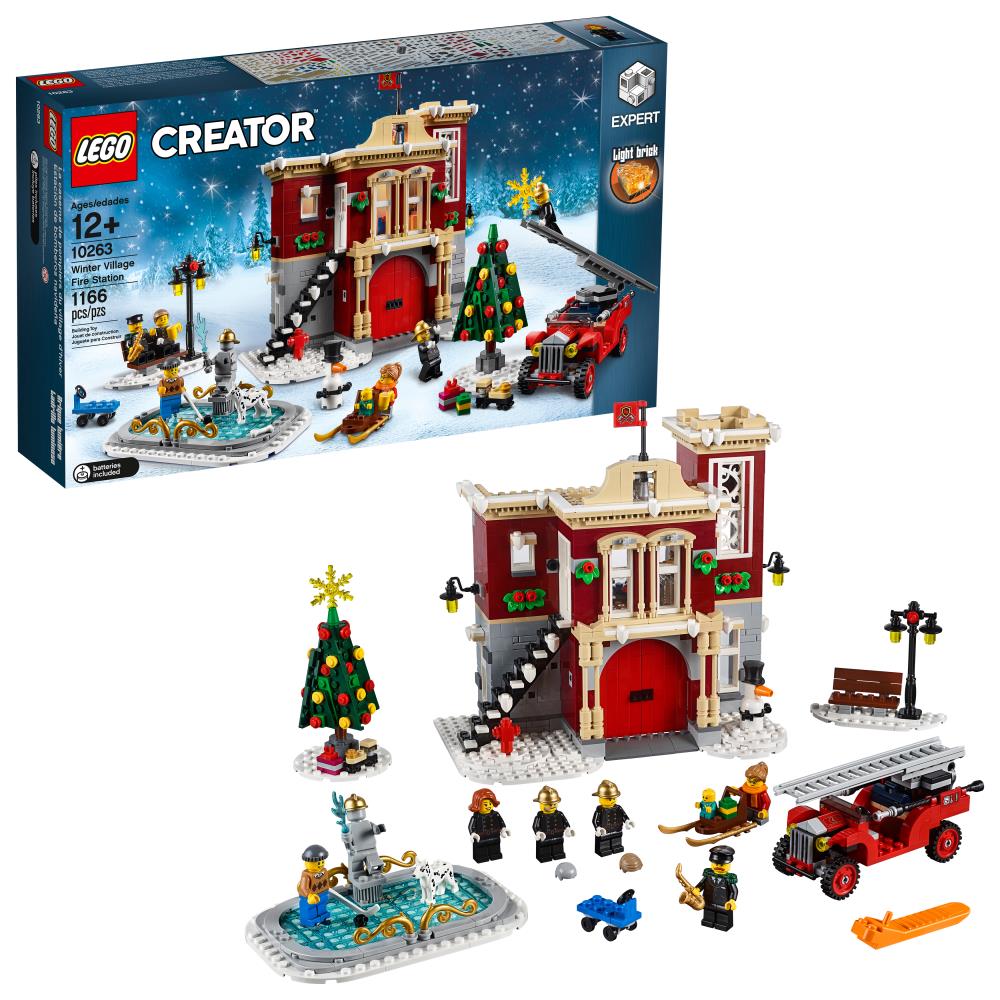 lego-christmas-village-1